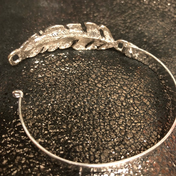Feather Bangle - Picture 3 of 7